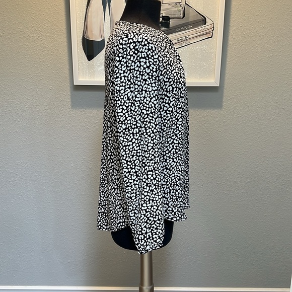 Ann Taylor blouse size S - Picture 3 of 8